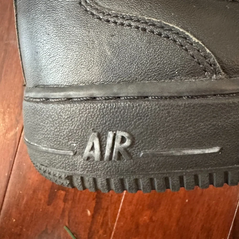 Nike Air Force 1 Mid Vintage 2006 Triple Black Men's Size 8.5 US 313643-002 OG